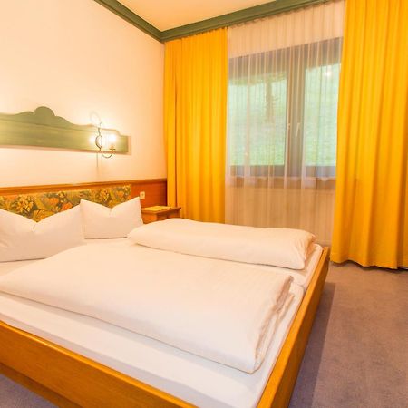 Ferienland Stubai Aparthotel Fulpmes Ruang foto